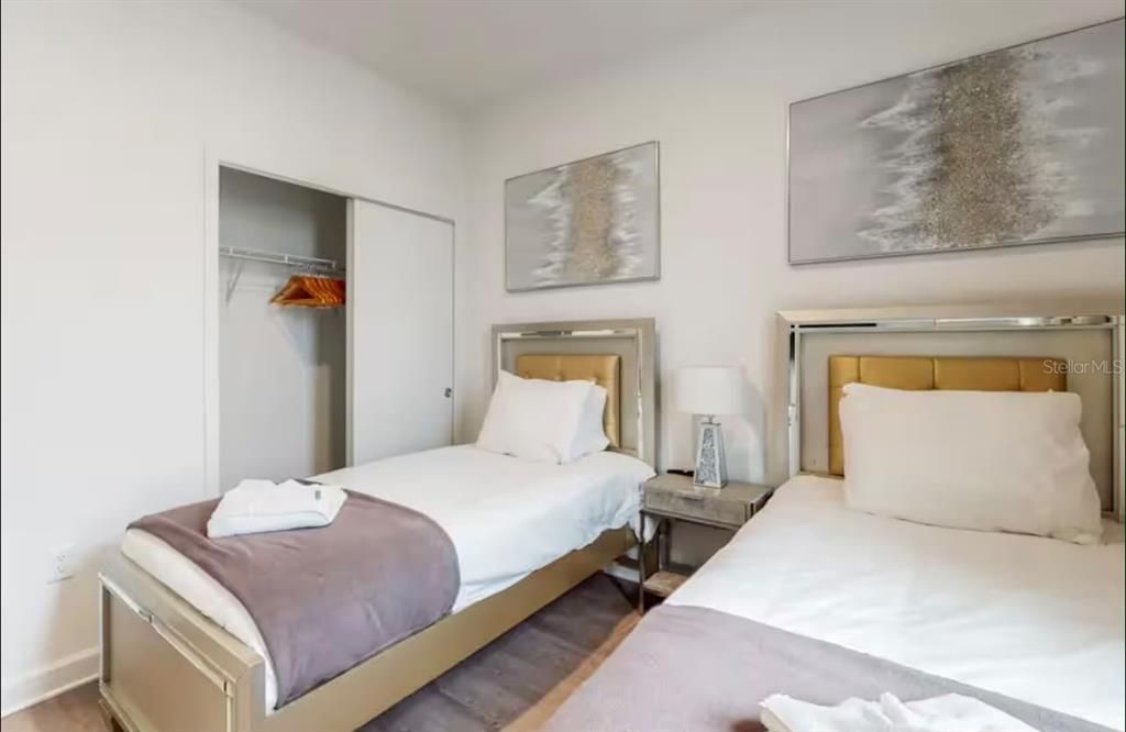 В аренду: $2,800 (5 спален, 4 ванн, 1671 Квадратных фут)