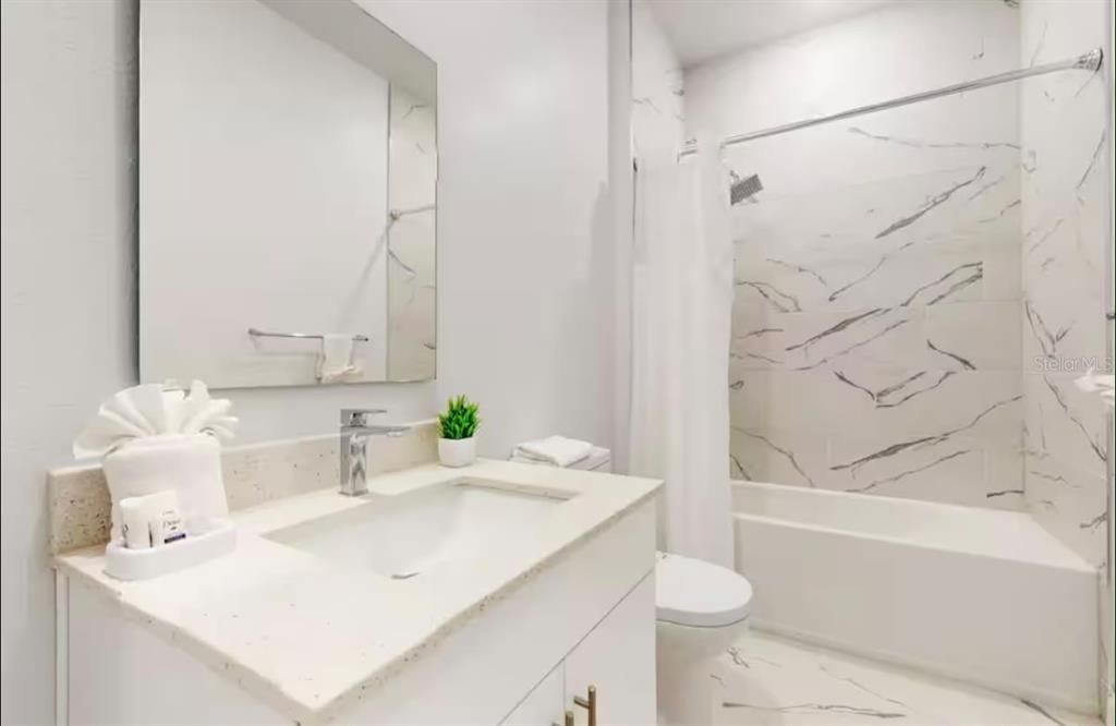 В аренду: $2,800 (5 спален, 4 ванн, 1671 Квадратных фут)