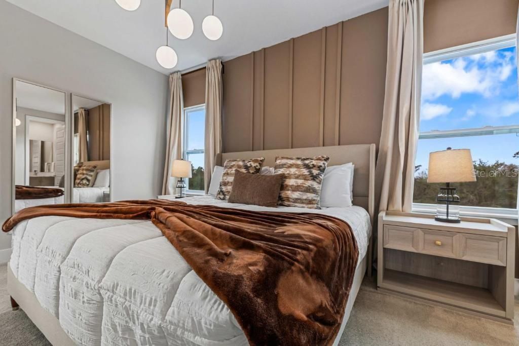 На продажу: $385,000 (3 спален, 2 ванн, 1670 Квадратных фут)