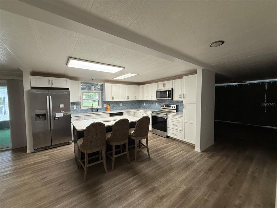 For Sale: $218,000 (2 beds, 2 baths, 1440 Square Feet)