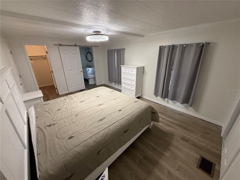 For Sale: $218,000 (2 beds, 2 baths, 1440 Square Feet)