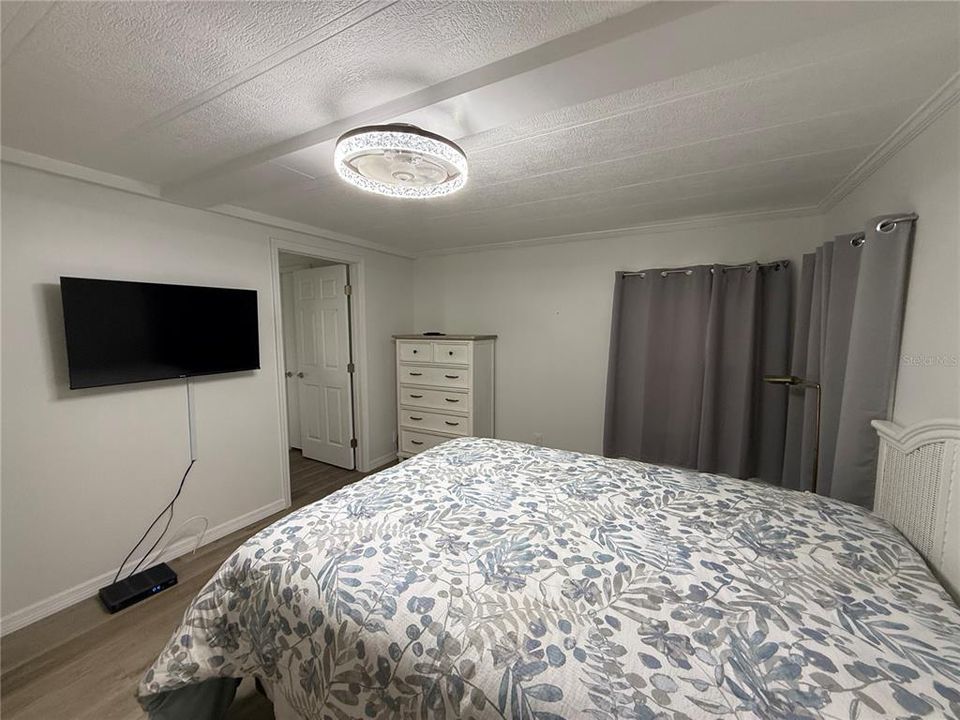 For Sale: $218,000 (2 beds, 2 baths, 1440 Square Feet)