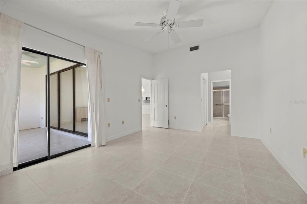 En Venta: $275,000 (2 camas, 2 baños, 1209 Pies cuadrados)