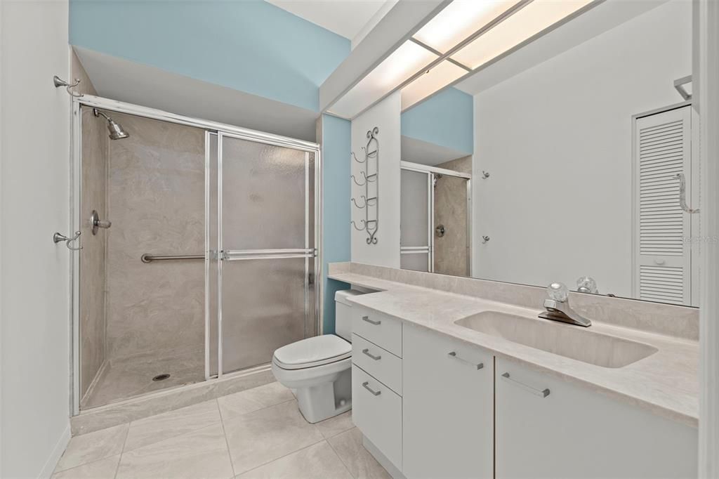 En Venta: $275,000 (2 camas, 2 baños, 1209 Pies cuadrados)