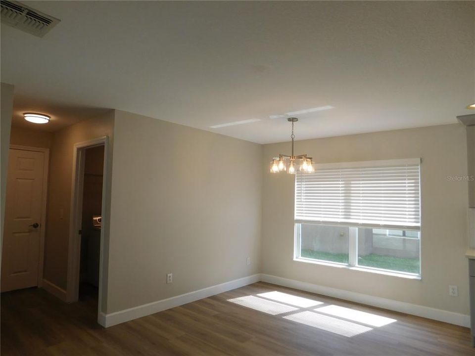 В аренду: $3,200 (3 спален, 2 ванн, 2919 Квадратных фут)