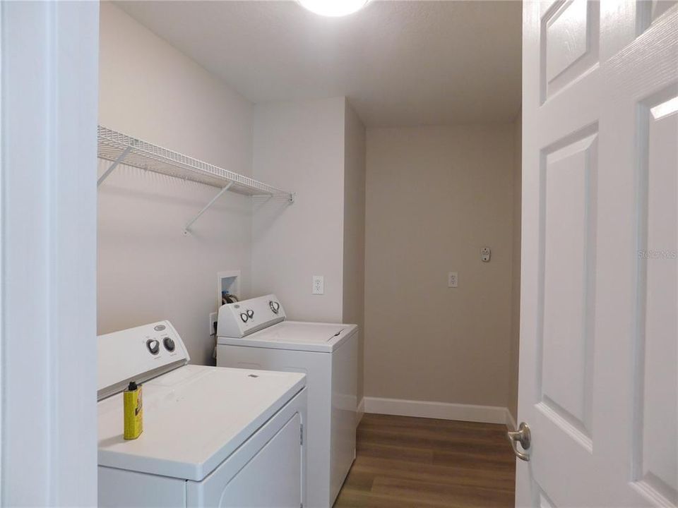 В аренду: $3,200 (3 спален, 2 ванн, 2919 Квадратных фут)