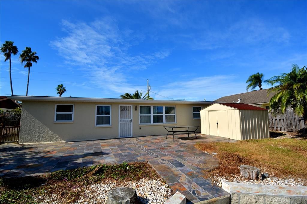For Rent: $2,270 (3 beds, 2 baths, 1348 Square Feet)