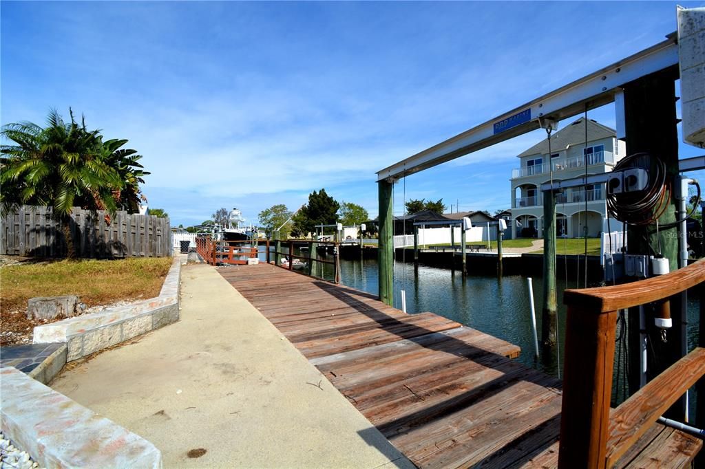 For Rent: $2,270 (3 beds, 2 baths, 1348 Square Feet)