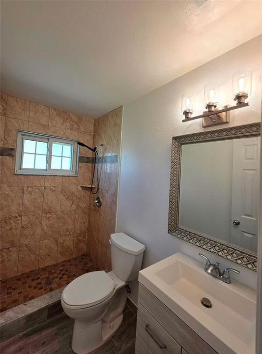 В аренду: $2,315 (4 спален, 2 ванн, 1336 Квадратных фут)