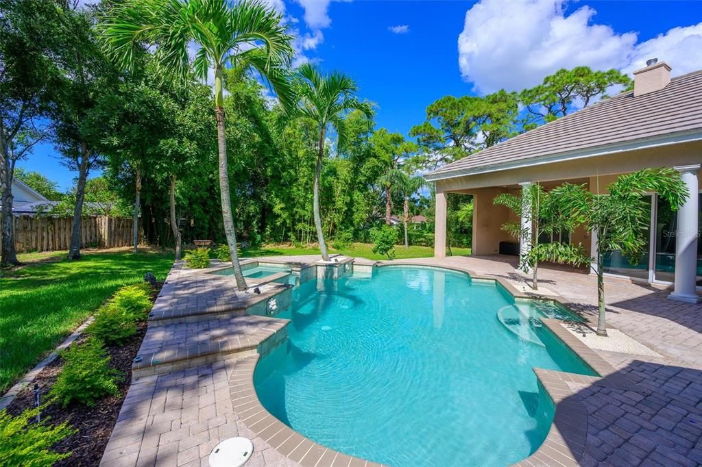Active With Contract: $975,000 (5 beds, 4 baths, 4782 Square Feet)