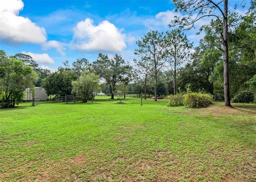 En Venta: $949,000 (3 camas, 2 baños, 2218 Pies cuadrados)