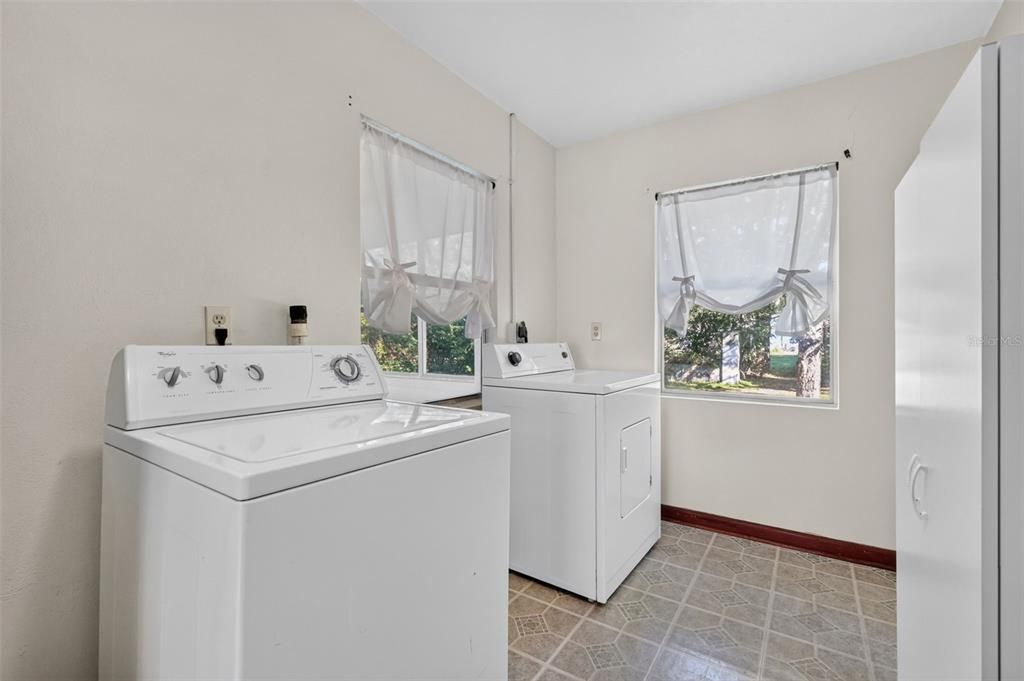 En Venta: $229,500 (2 camas, 1 baños, 1264 Pies cuadrados)