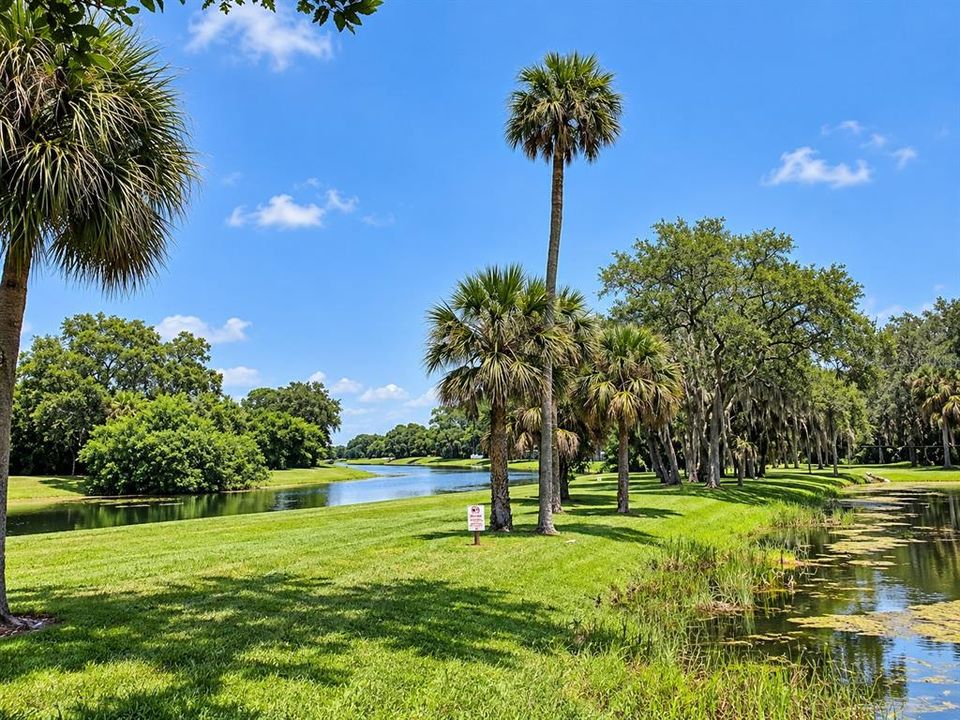 For Sale: $147,900 (1 beds, 1 baths, 755 Square Feet)