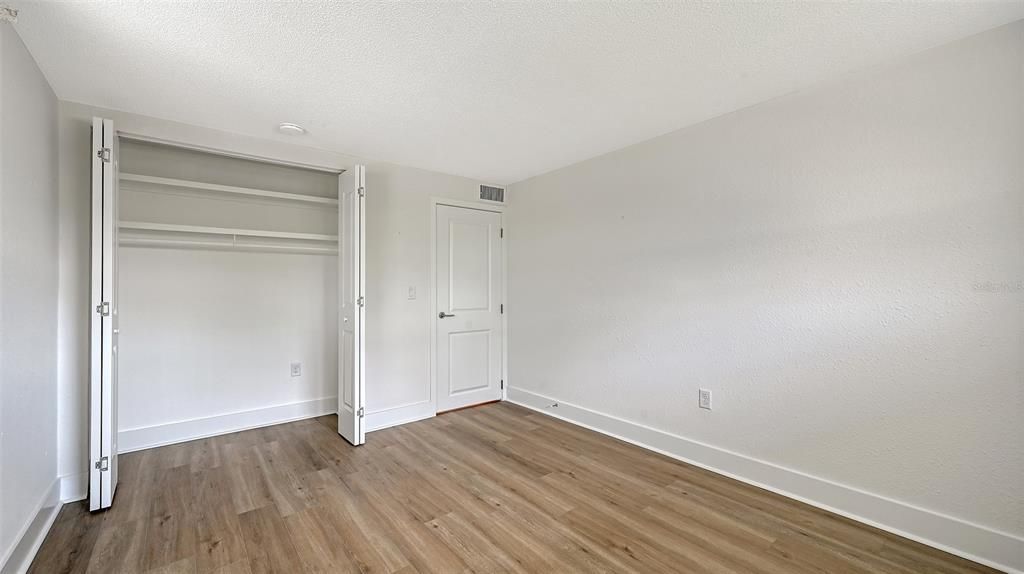 For Sale: $423,750 (2 beds, 2 baths, 1429 Square Feet)