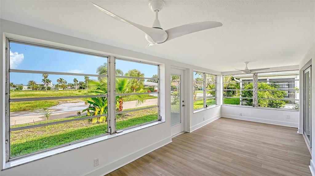 For Sale: $423,750 (2 beds, 2 baths, 1429 Square Feet)