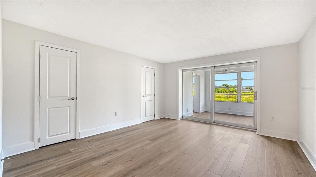 For Sale: $423,750 (2 beds, 2 baths, 1429 Square Feet)
