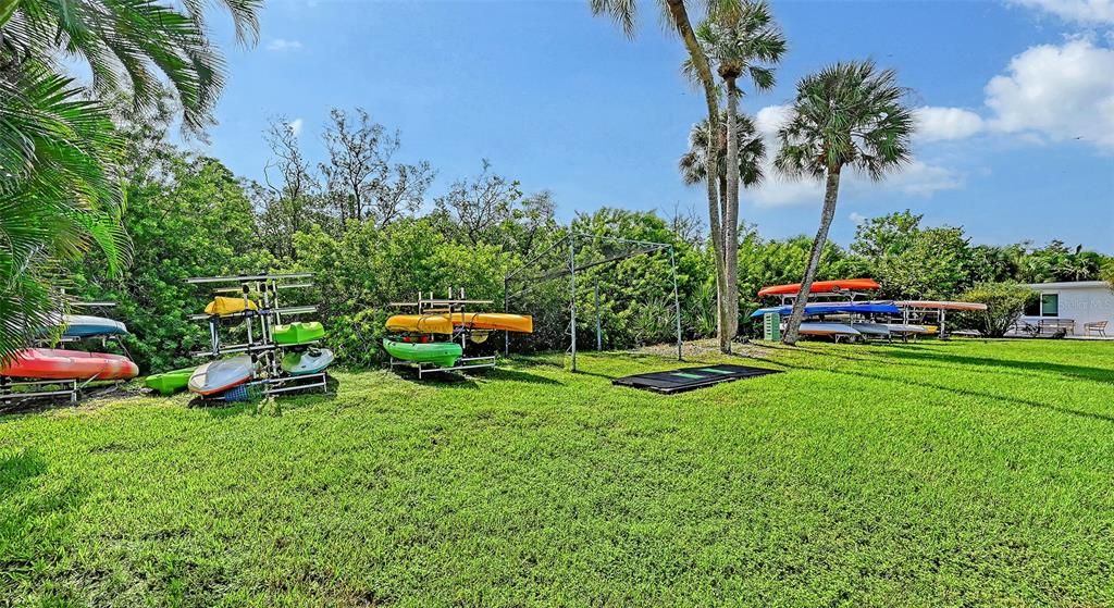 For Sale: $423,750 (2 beds, 2 baths, 1429 Square Feet)