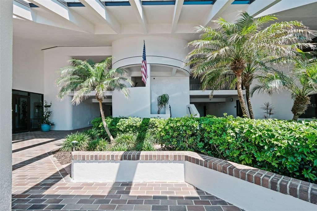 En Venta: $780,000 (2 camas, 2 baños, 1200 Pies cuadrados)
