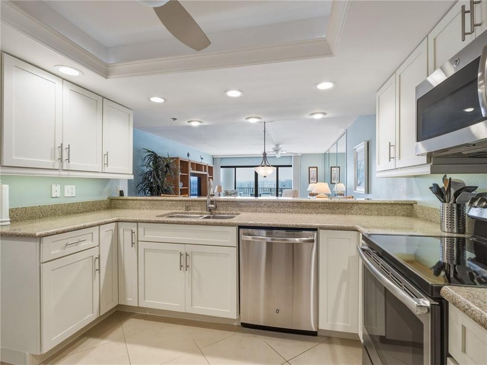 En Venta: $780,000 (2 camas, 2 baños, 1200 Pies cuadrados)