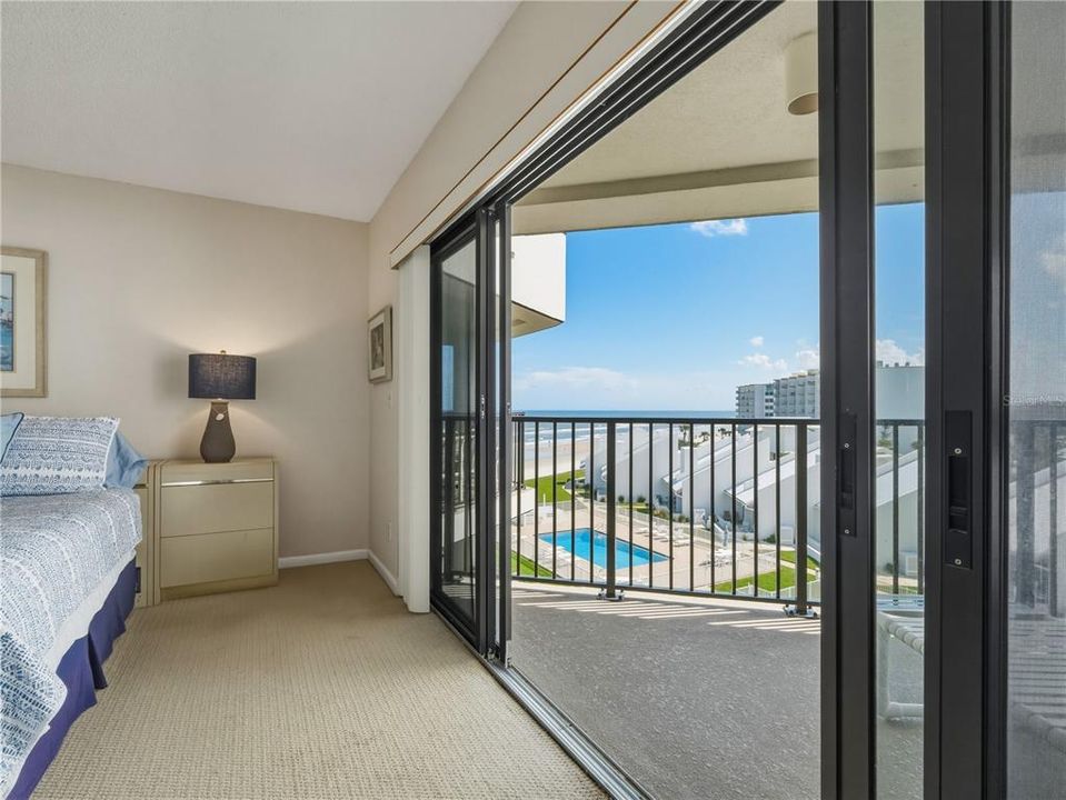 En Venta: $780,000 (2 camas, 2 baños, 1200 Pies cuadrados)