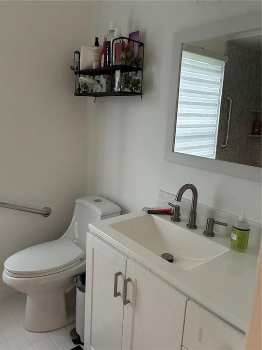 En Venta: $374,500 (3 camas, 2 baños, 2219 Pies cuadrados)