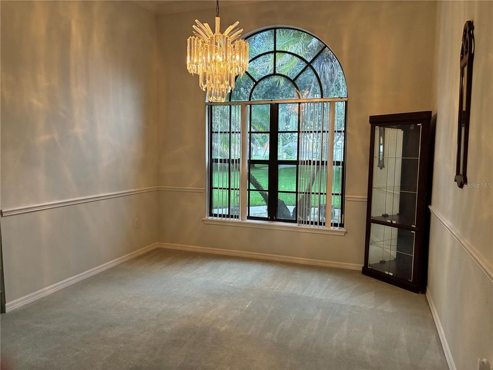 En Venta: $374,500 (3 camas, 2 baños, 2219 Pies cuadrados)