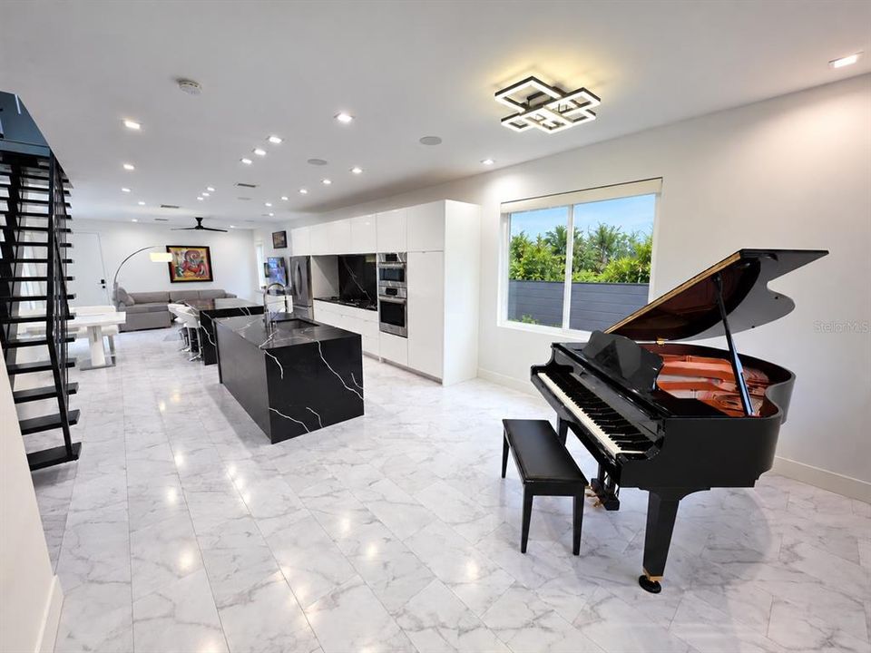En Venta: $1,499,999 (4 camas, 3 baños, 2315 Pies cuadrados)
