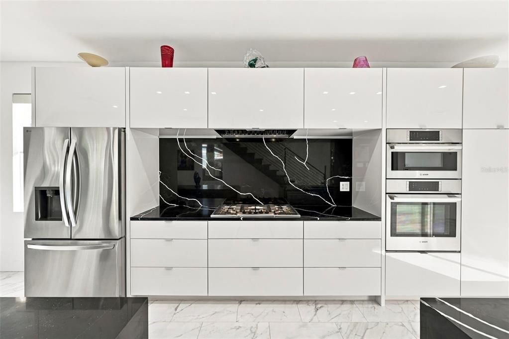En Venta: $1,499,999 (4 camas, 3 baños, 2315 Pies cuadrados)