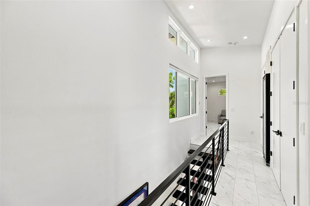 En Venta: $1,499,999 (4 camas, 3 baños, 2315 Pies cuadrados)