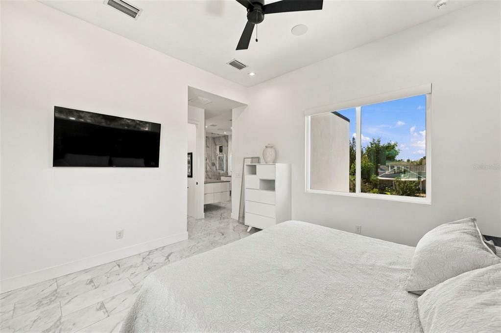 En Venta: $1,499,999 (4 camas, 3 baños, 2315 Pies cuadrados)