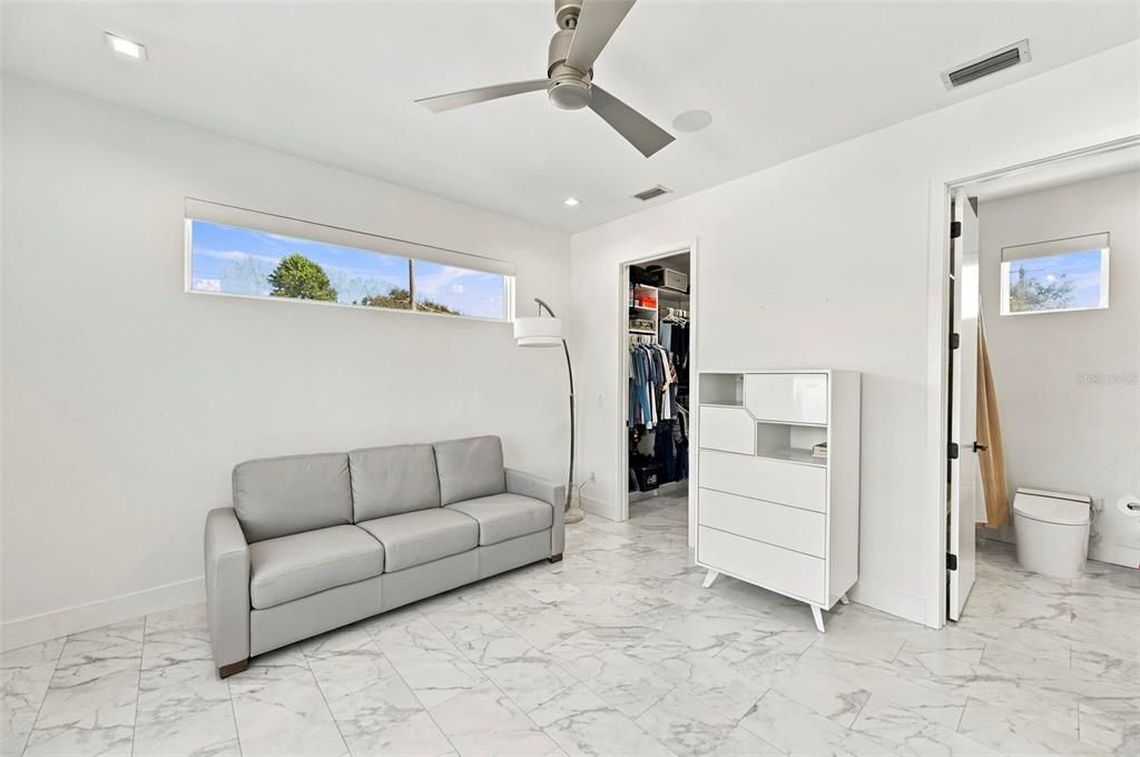 En Venta: $1,499,999 (4 camas, 3 baños, 2315 Pies cuadrados)