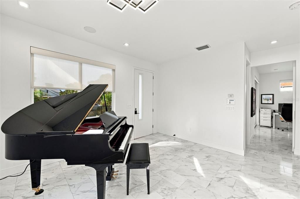 En Venta: $1,499,999 (4 camas, 3 baños, 2315 Pies cuadrados)