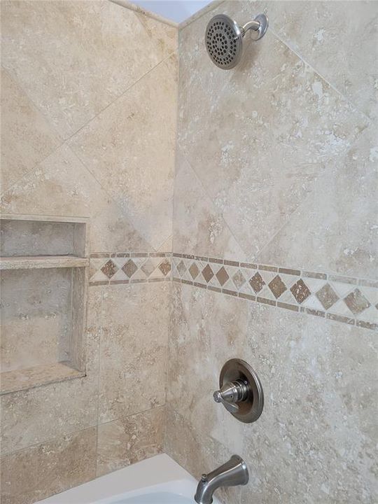En Renta: $3,995 (3 camas, 2 baños, 1660 Pies cuadrados)