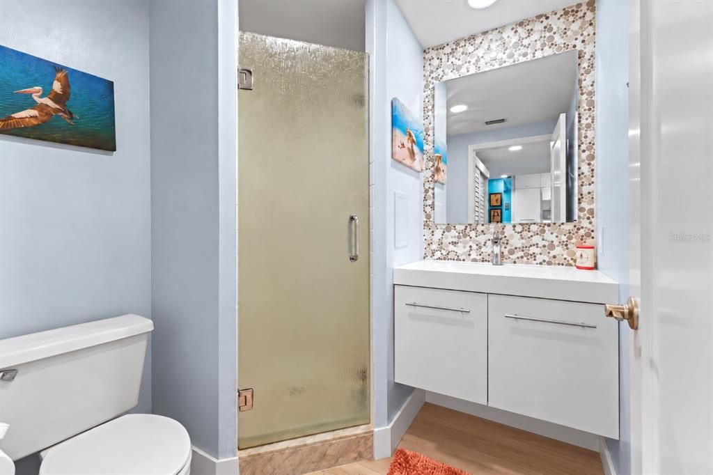 En Venta: $599,000 (2 camas, 2 baños, 1145 Pies cuadrados)