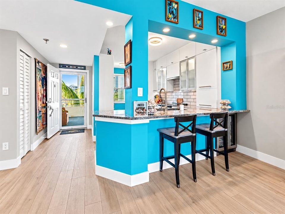 En Venta: $599,000 (2 camas, 2 baños, 1145 Pies cuadrados)