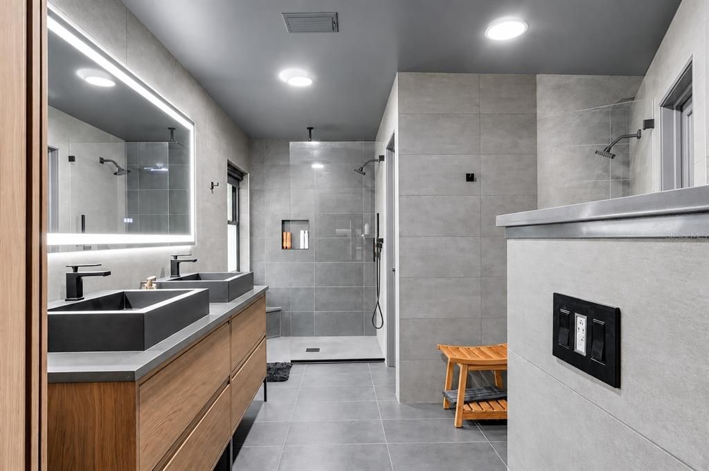 На продажу: $499,900 (3 спален, 2 ванн, 1560 Квадратных фут)