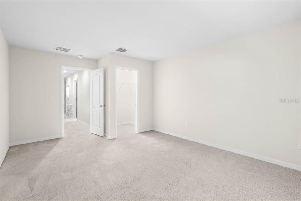 For Sale: $290,000 (3 beds, 2 baths, 1860 Square Feet)