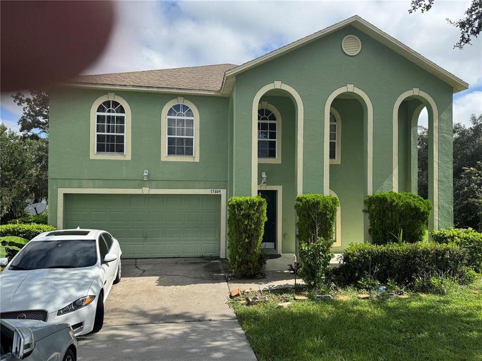 For Sale: $350,000 (4 beds, 3 baths, 2296 Square Feet)