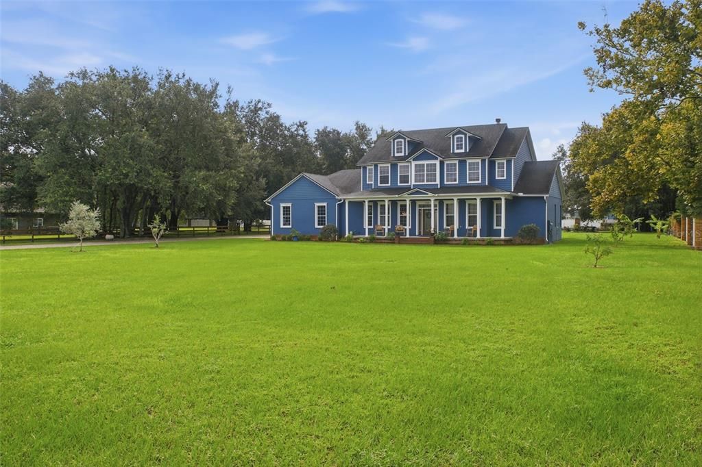 En Venta: $1,150,000 (4 camas, 3 baños, 3262 Pies cuadrados)