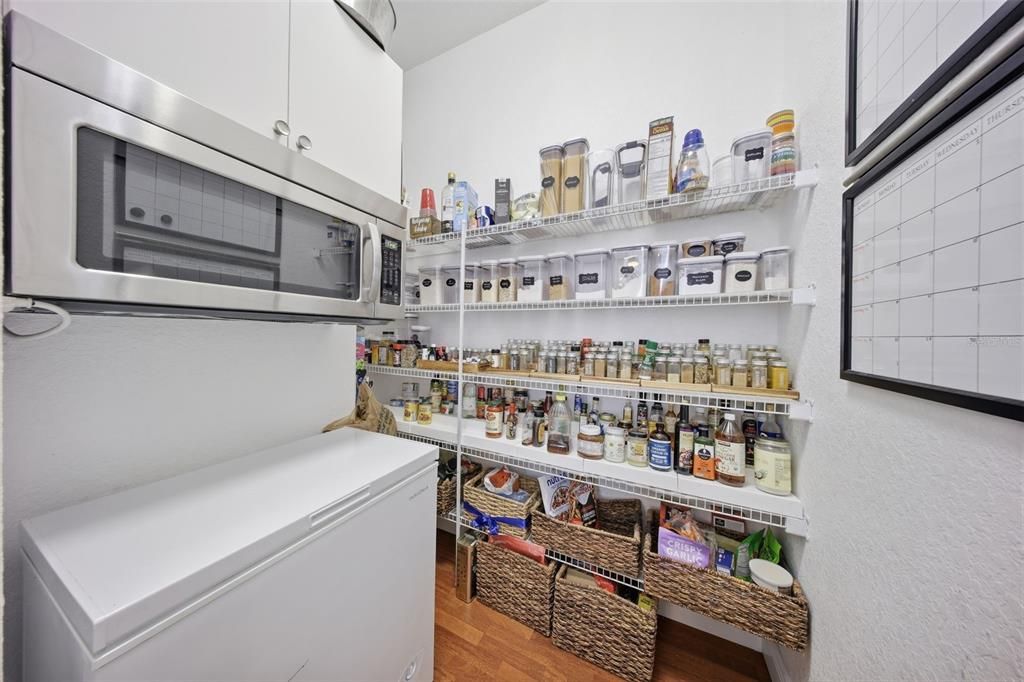 En Venta: $1,150,000 (4 camas, 3 baños, 3262 Pies cuadrados)