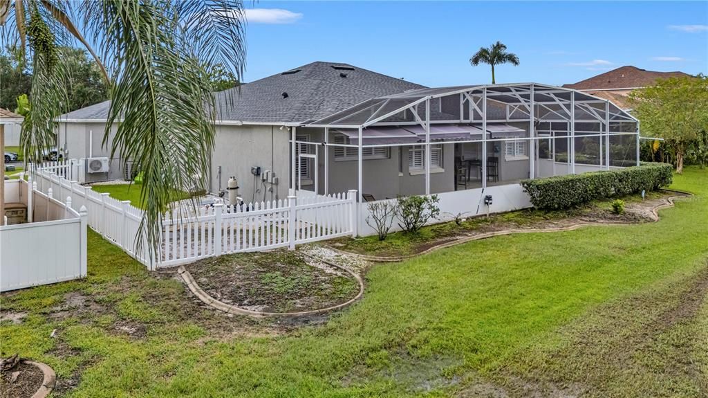 En Venta: $469,900 (4 camas, 2 baños, 2282 Pies cuadrados)