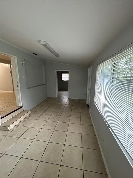 В аренду: $2,200 (4 спален, 2 ванн, 1622 Квадратных фут)