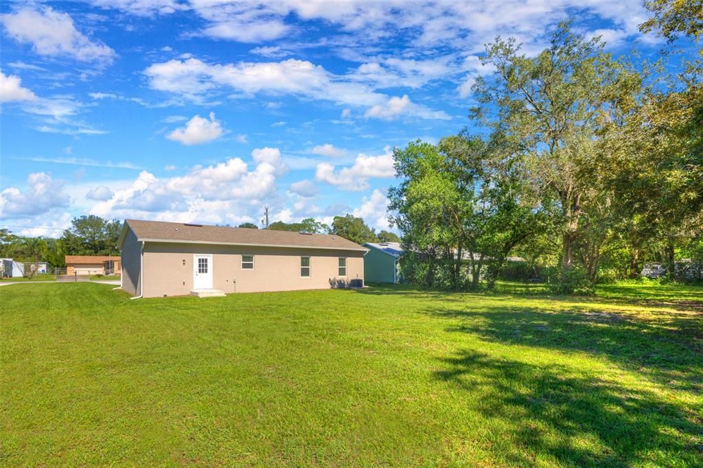 For Sale: $319,000 (3 beds, 2 baths, 1371 Square Feet)