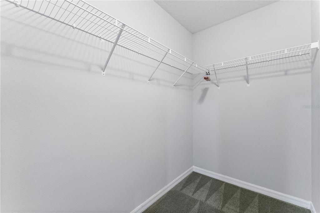 For Sale: $469,900 (2 beds, 2 baths, 1058 Square Feet)