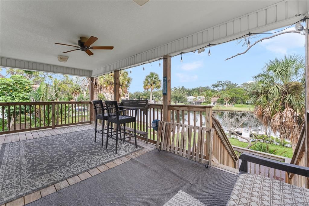 For Sale: $469,900 (2 beds, 2 baths, 1058 Square Feet)