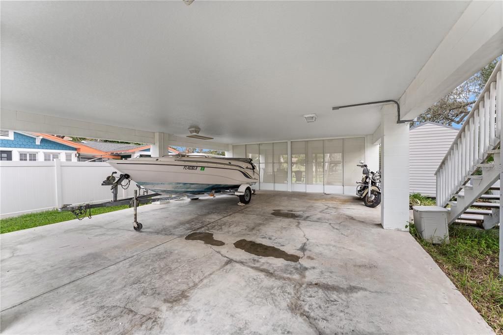 For Sale: $469,900 (2 beds, 2 baths, 1058 Square Feet)
