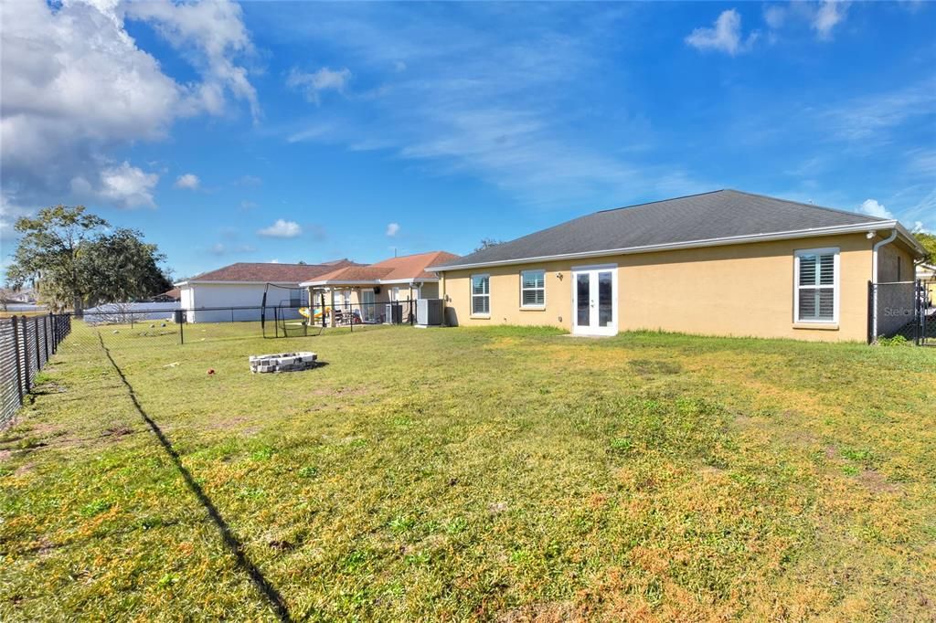 На продажу: $359,000 (4 спален, 2 ванн, 1786 Квадратных фут)