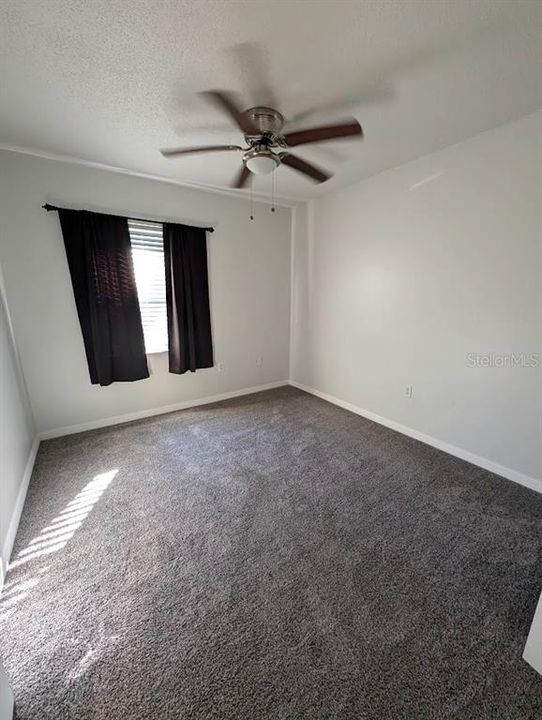 For Sale: $163,500 (3 beds, 2 baths, 1384 Square Feet)