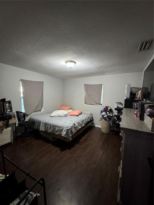 En Venta: $150,000 (2 camas, 1 baños, 832 Pies cuadrados)