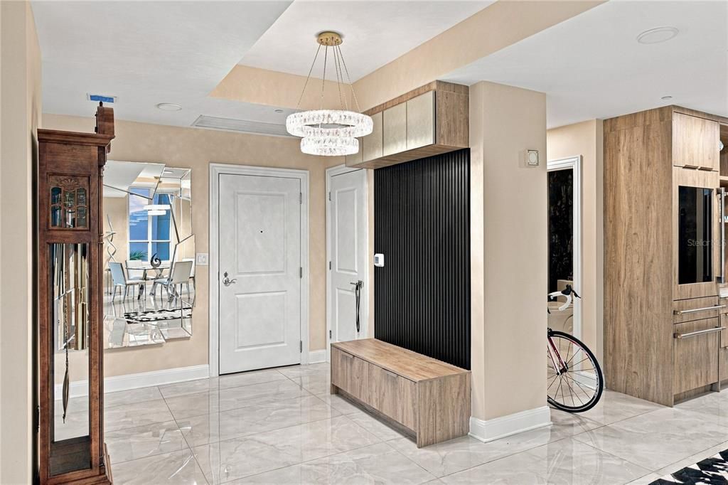 En Venta: $1,395,000 (2 camas, 2 baños, 2636 Pies cuadrados)